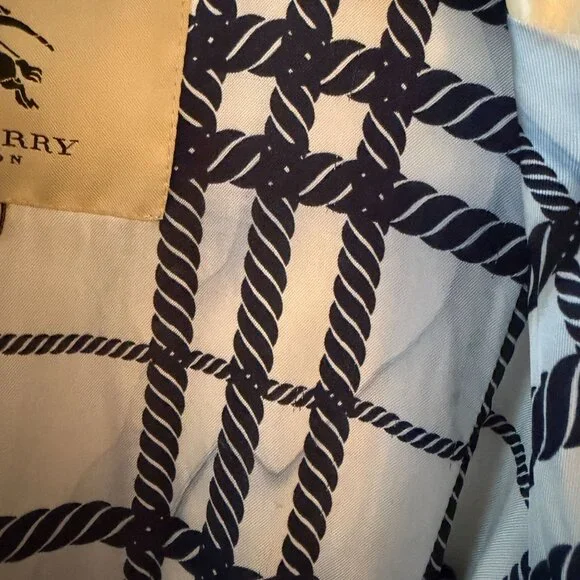 Burberry Bonnie Belt Raincoat Iridescent Cream Detachable Hood Snap Size 12 READ - Picture 13 of 16